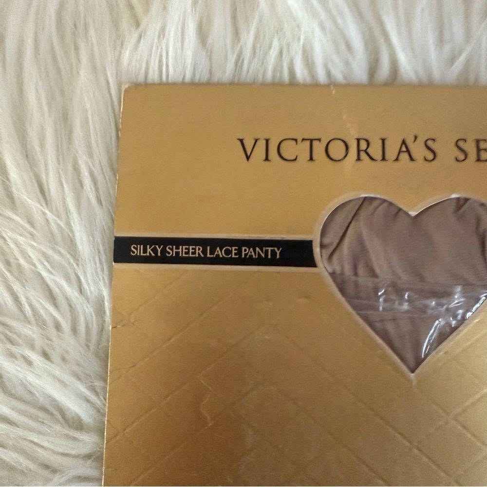 Victoria's Secret Gold silky sheer lace panty Lingerie Packaging soft taupe M - Picture 2 of 4